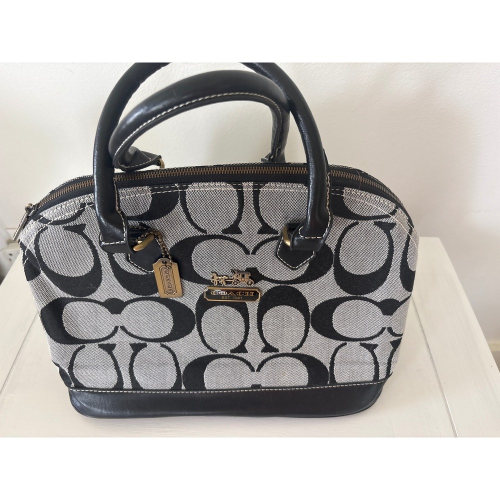 RARE Coach Signature C Satchel Handbag Black White Jacquard Leather L05Q-1388